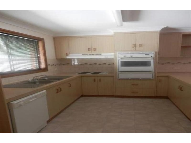 2/1 Randall St, Wagga Wagga NSW 2650