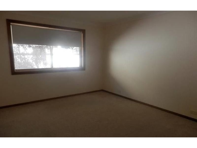 2/1 Randall St, Wagga Wagga NSW 2650