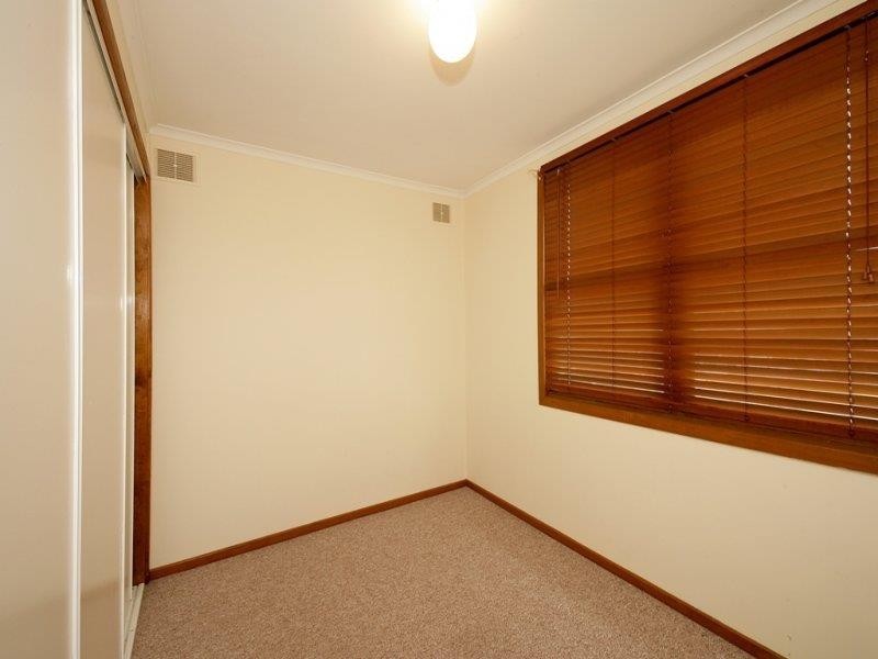 4 Fernleigh Rd, Wagga Wagga NSW 2650