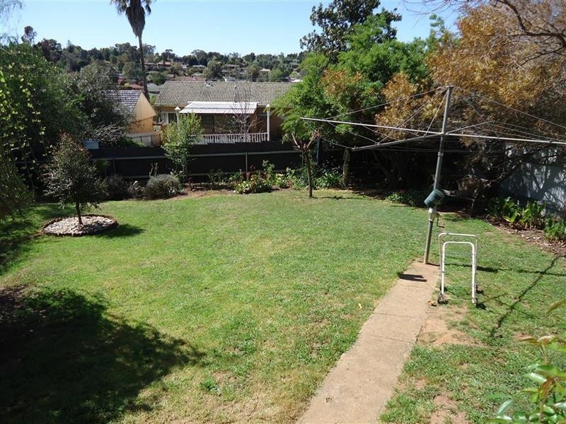 41 Warrawong St, Wagga Wagga NSW 2650