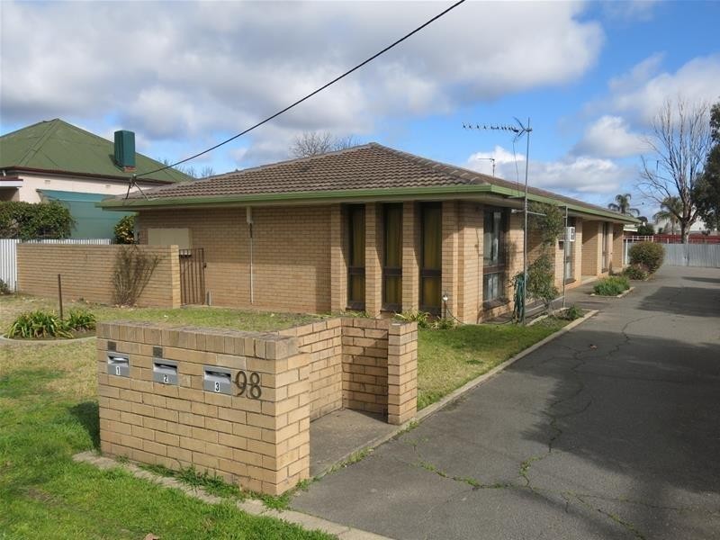 2/98 Trail St, Wagga Wagga NSW 2650