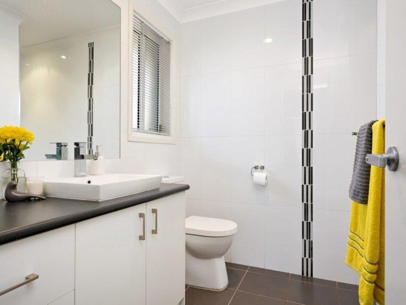 76 Kaloona Dr, Wagga Wagga NSW 2650