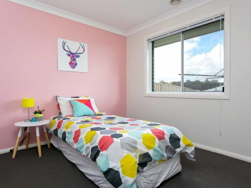 76 Kaloona Dr, Wagga Wagga NSW 2650