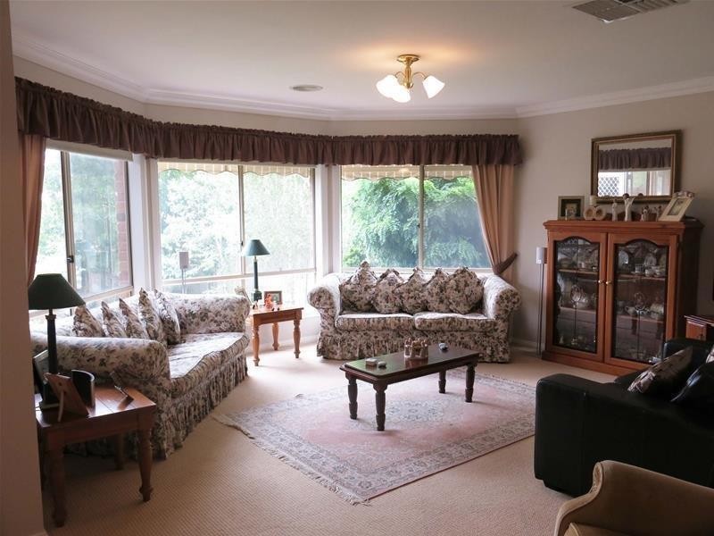 10 Hudson Dr, Wagga Wagga NSW 2650