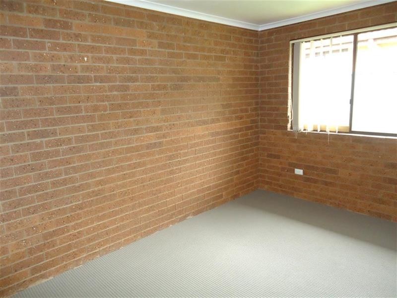 2/8 Kokoda St, Wagga Wagga NSW 2650