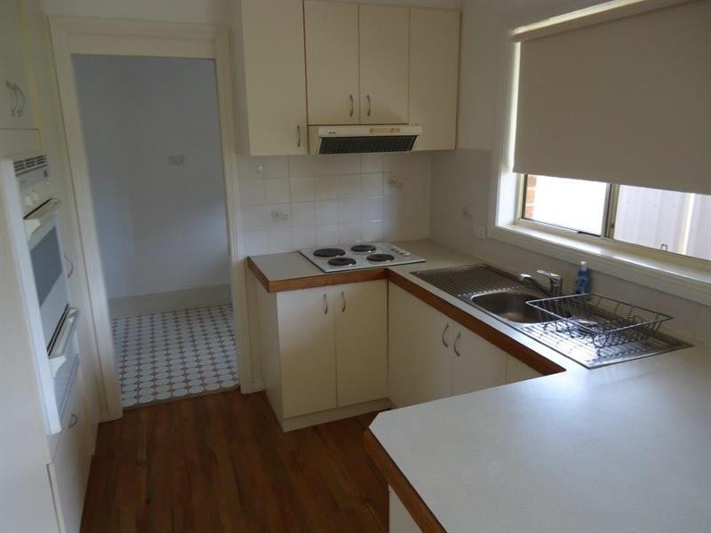 1/8 Malebo Pl, Wagga Wagga NSW 2650