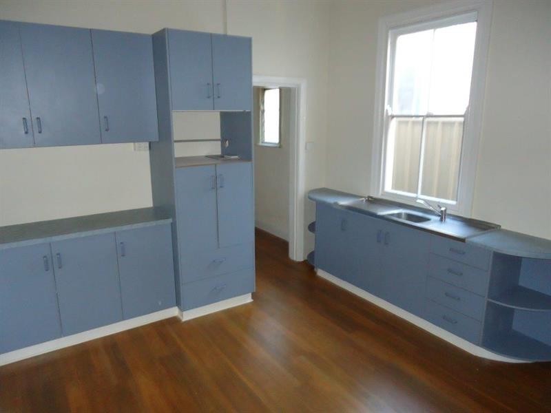 194 Gurwood St, Wagga Wagga NSW 2650