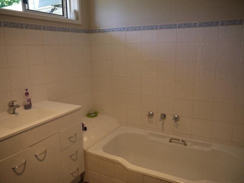 16 Bavaria St, Wagga Wagga NSW 2650