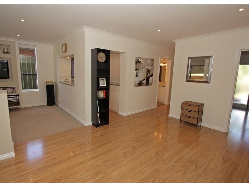 17 Buchhorn St, Wagga Wagga NSW 2650