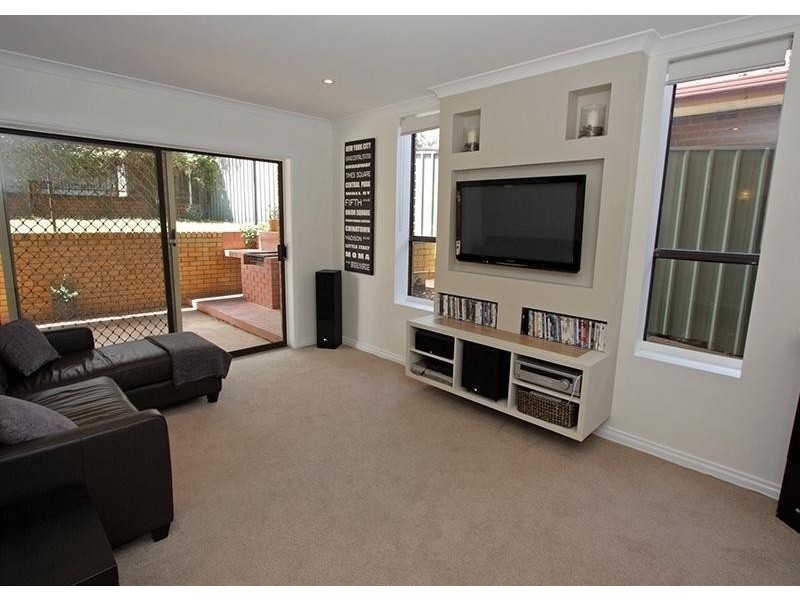 17 Buchhorn St, Wagga Wagga NSW 2650