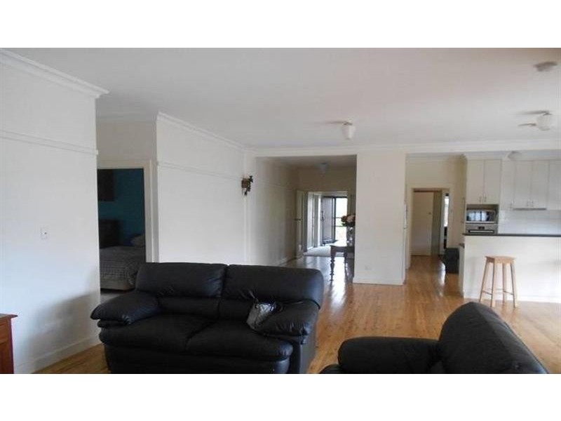34 Copland St, Wagga Wagga NSW 2650