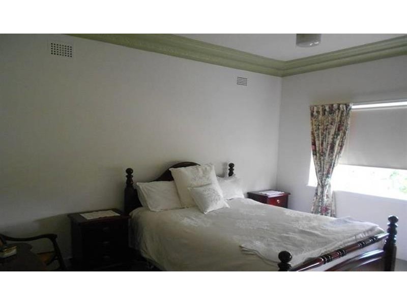 34 Copland St, Wagga Wagga NSW 2650