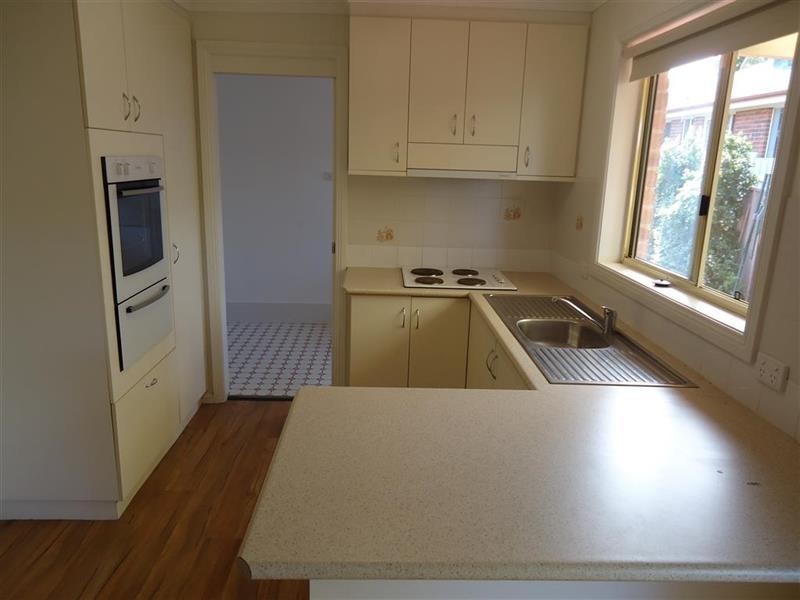 1/8 Malebo Pl, Wagga Wagga NSW 2650