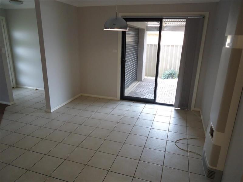 22 Womboin Cres, Wagga Wagga NSW 2650