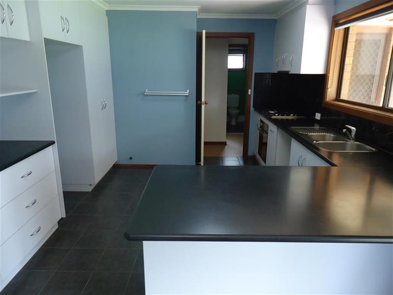 43 Undurra Dr, Wagga Wagga NSW 2650