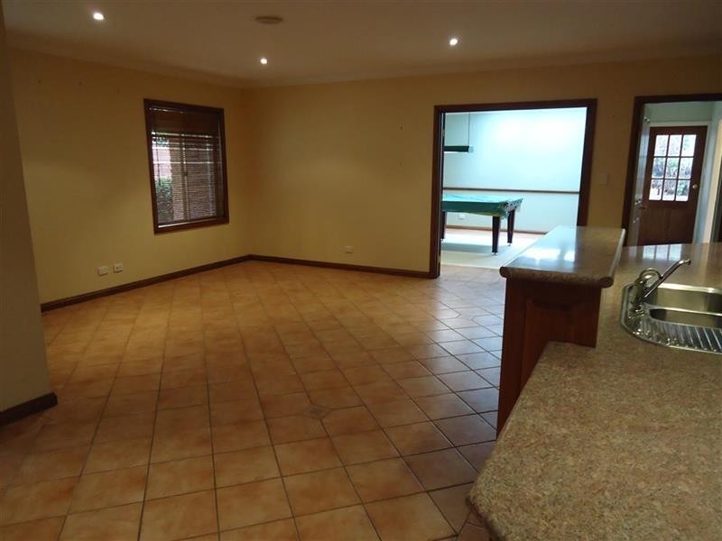 15 Lincoln Ave, Wagga Wagga NSW 2650