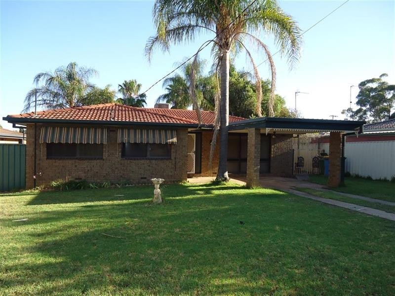 49 Crawford  St, Wagga Wagga NSW 2650
