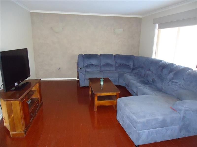 49 Crawford  St, Wagga Wagga NSW 2650