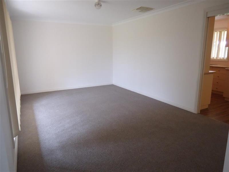 12 Gidgee Pl, Wagga Wagga NSW 2650