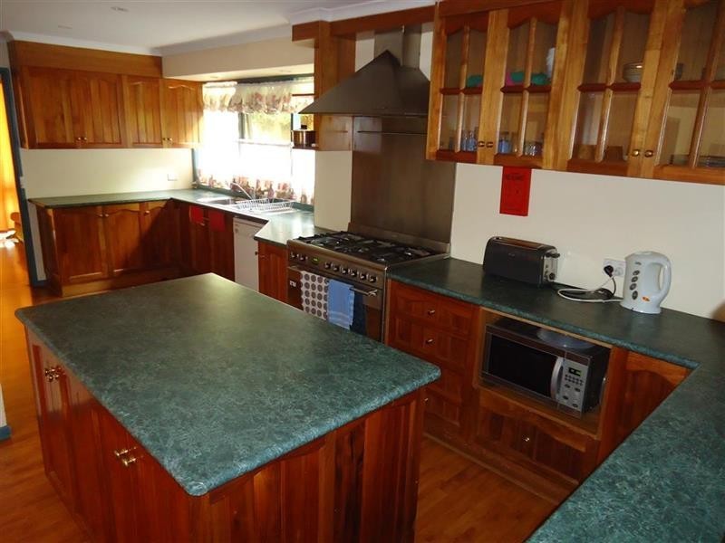 71 Pugsley Ave, Wagga Wagga NSW 2650