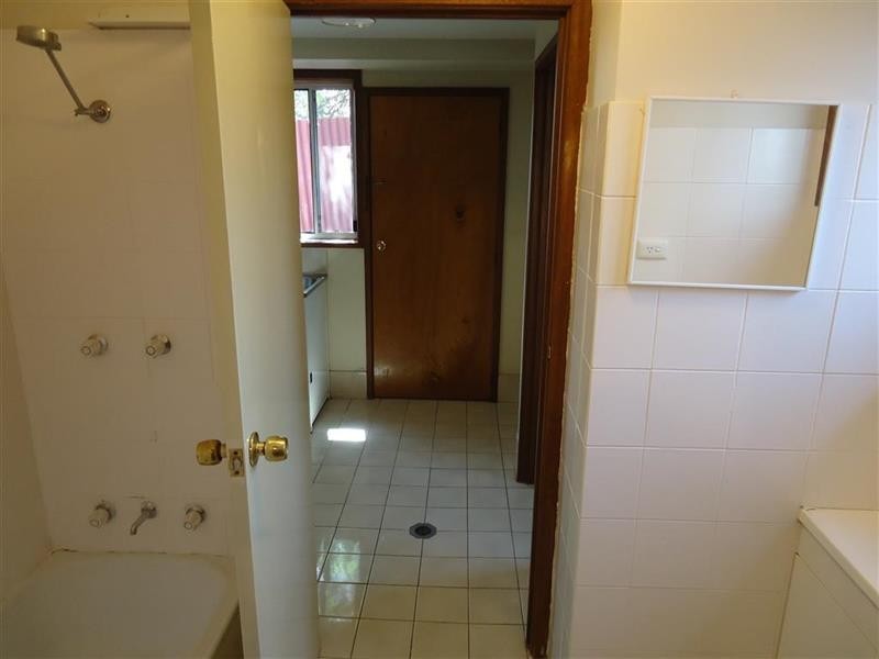 9/9 Docker St, Wagga Wagga NSW 2650