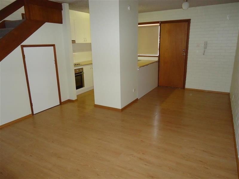 10/243 Edward St, Wagga Wagga NSW 2650