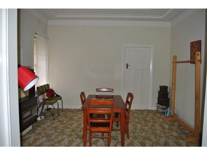 29 Athol St, Wagga Wagga NSW 2650