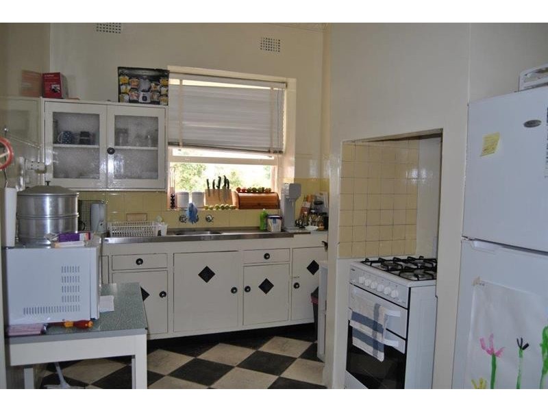 29 Athol St, Wagga Wagga NSW 2650