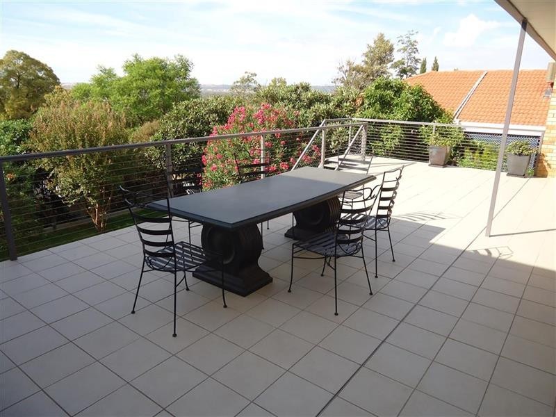 41 Amaroo St, Wagga Wagga NSW 2650