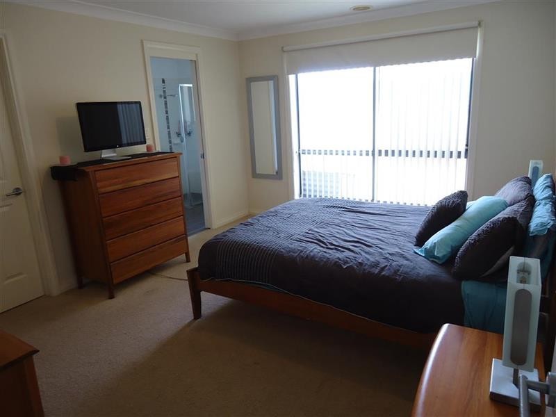 68 Jack Ave, Wagga Wagga NSW 2650