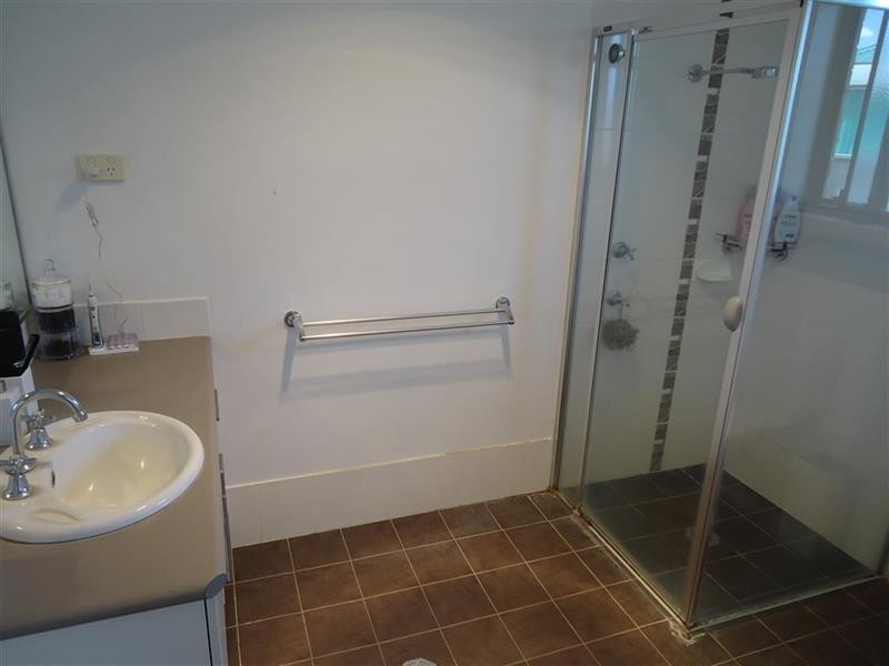 68 Jack Ave, Wagga Wagga NSW 2650