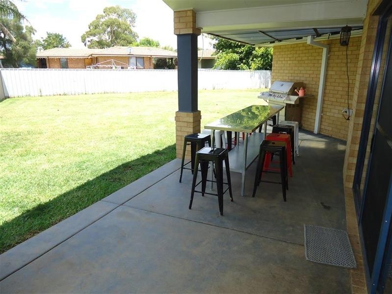 68 Jack Ave, Wagga Wagga NSW 2650