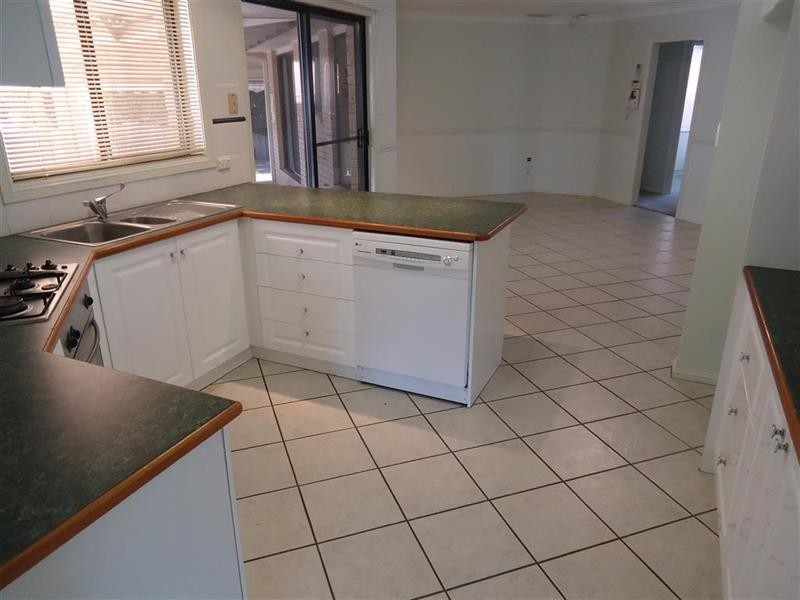 1 Hargrave Ave, Wagga Wagga NSW 2650