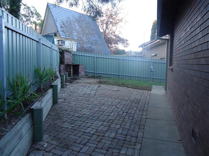 77 Stanley St, Wagga Wagga NSW 2650