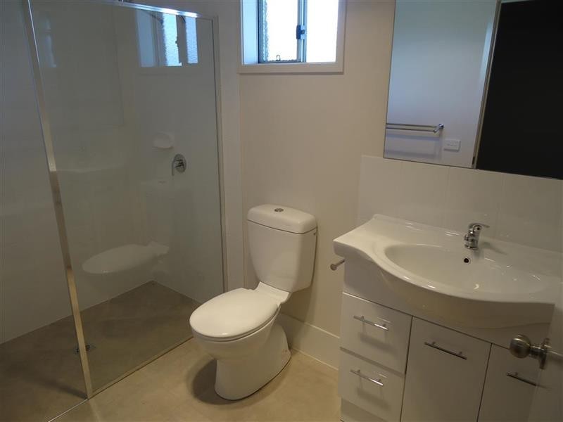 8 Tantoon Cct, Forest Hill NSW 2651