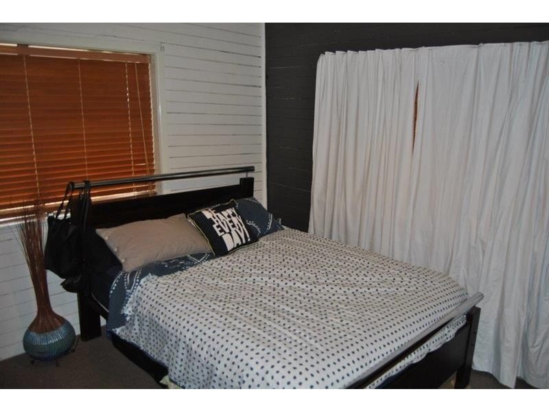 116 Urana  St, Turvey Park NSW 2650