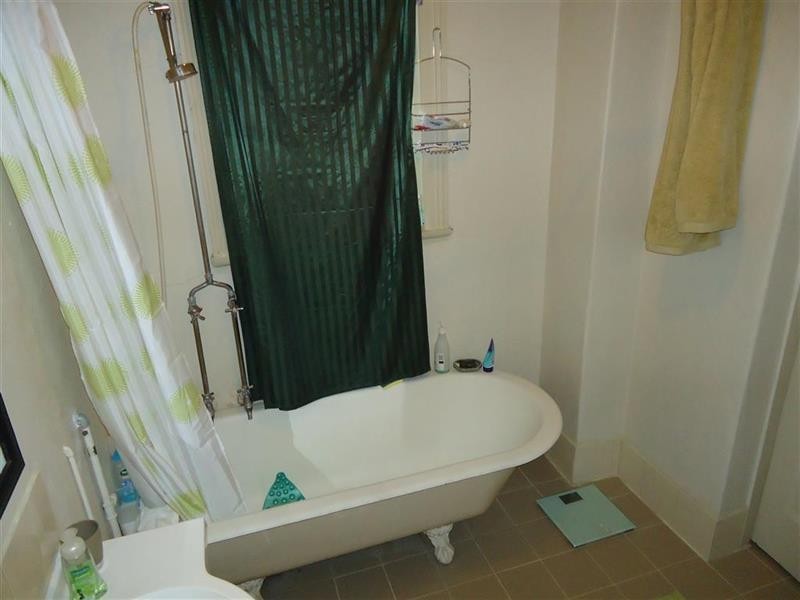 6 Sheppard St, Wagga Wagga NSW 2650