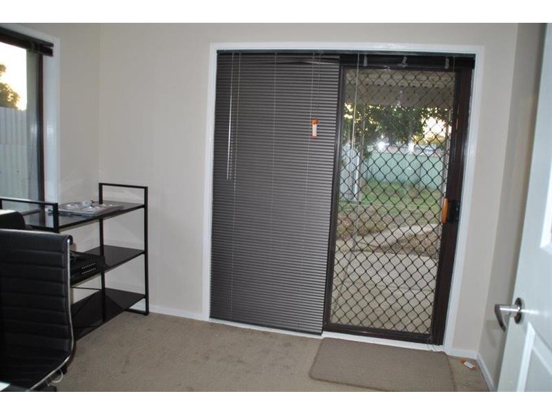 8 Naretha St, Wagga Wagga NSW 2650