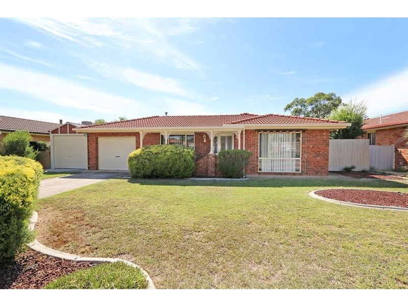 3 Elanora Pl, Wagga Wagga NSW 2650