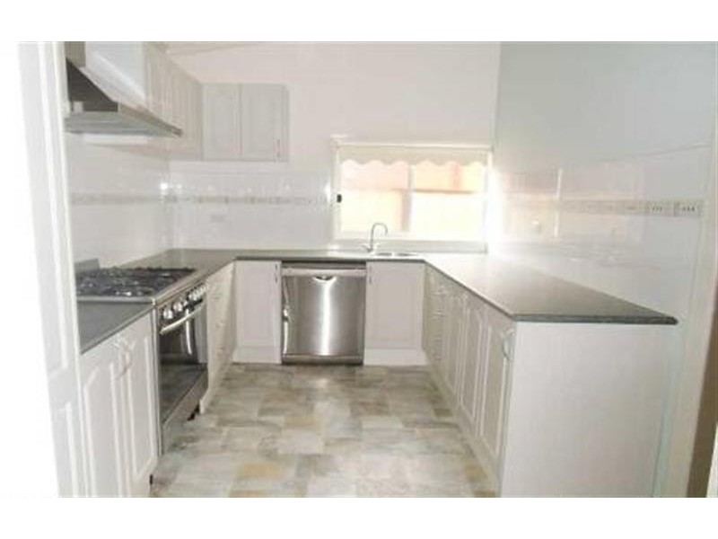 30 Brookong Ave, Wagga Wagga NSW 2650