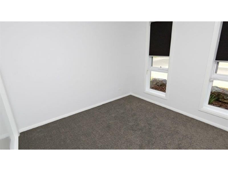 27 Bradman  Dr, Wagga Wagga NSW 2650