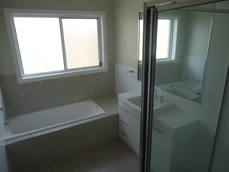 3/7 Clarence  Pl, Wagga Wagga NSW 2650