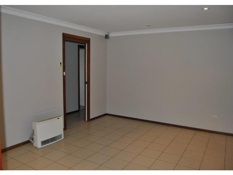 83 Dalman  Pkwy, Wagga Wagga NSW 2650