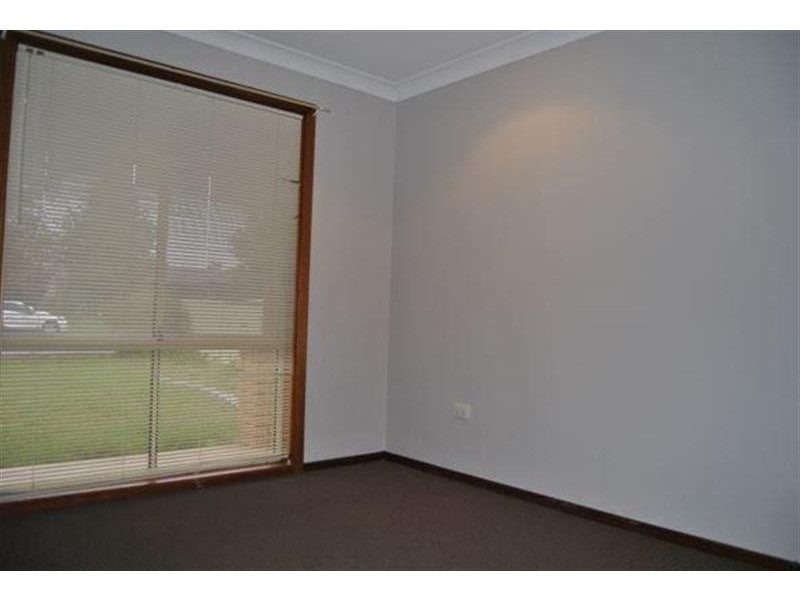 83 Dalman  Pkwy, Wagga Wagga NSW 2650