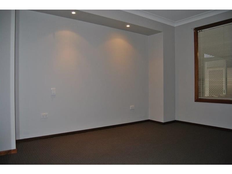 83 Dalman  Pkwy, Wagga Wagga NSW 2650