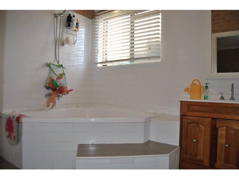 33 Lamilla  St, Wagga Wagga NSW 2650