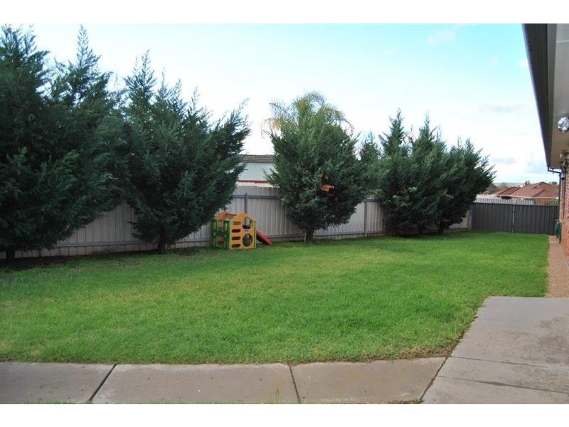 33 Lamilla  St, Wagga Wagga NSW 2650