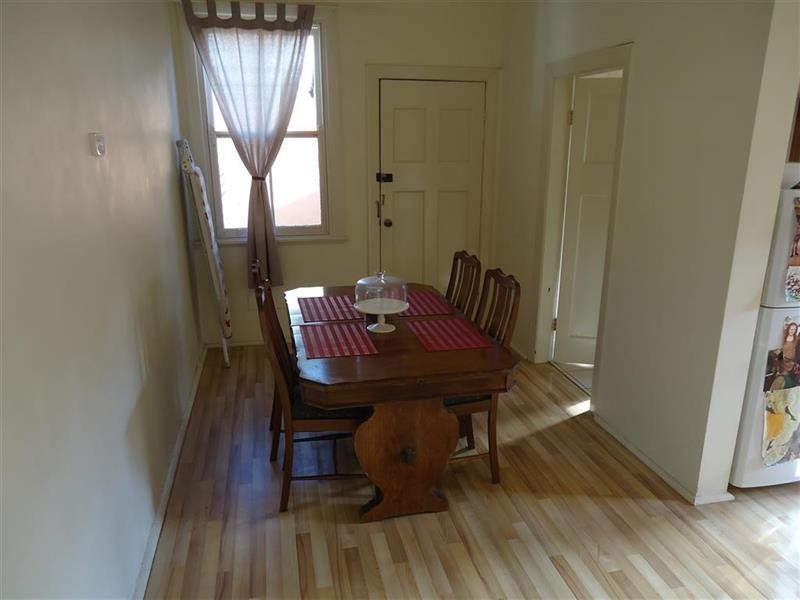 11 Freer St, Wagga Wagga NSW 2650