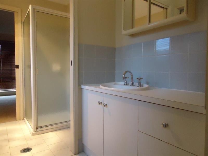 68 Balleroo Cres, Wagga Wagga NSW 2650