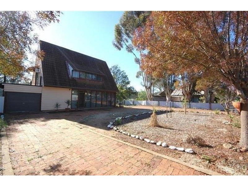 2366 Sturt  Hwy, Collingullie NSW 2650